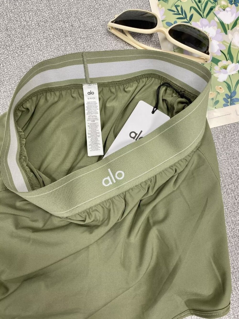 Alo Yoga Dune Grass Match Point Tennis Skirt🥑Athletic Style Chic Mini Skirt NWT - Picture 4 of 7